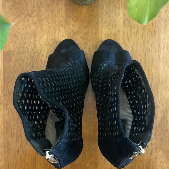 Forever 21 | Women’s Black Perforated Ankle Booties - Picture 5 of 9
